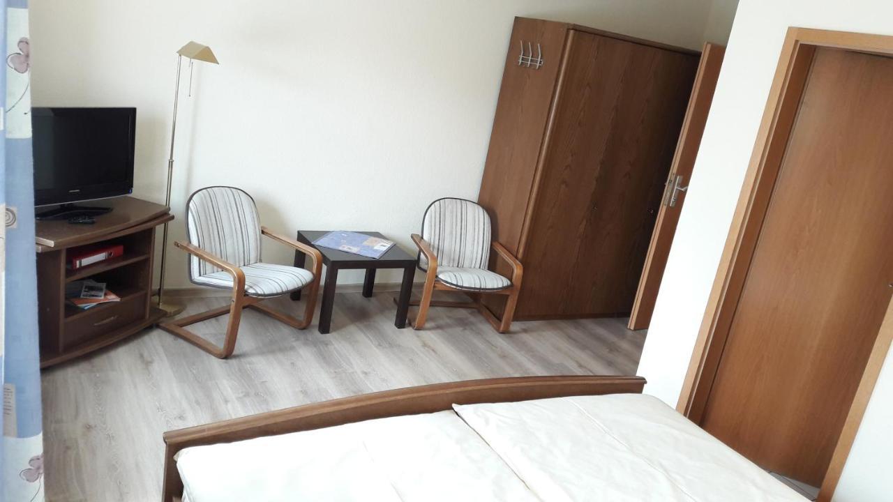 Pension "Zum Schwan" Muhr am See Luaran gambar