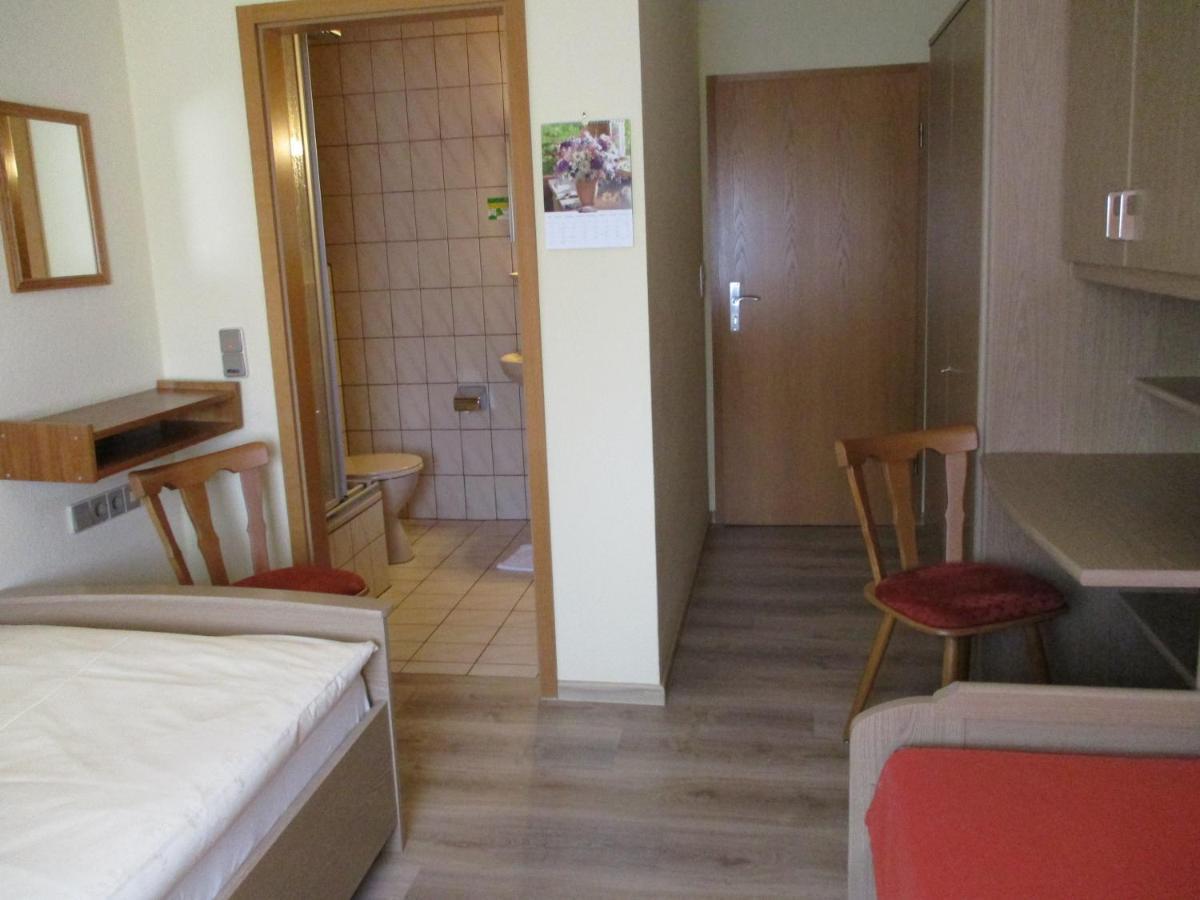 Pension "Zum Schwan" Muhr am See Luaran gambar